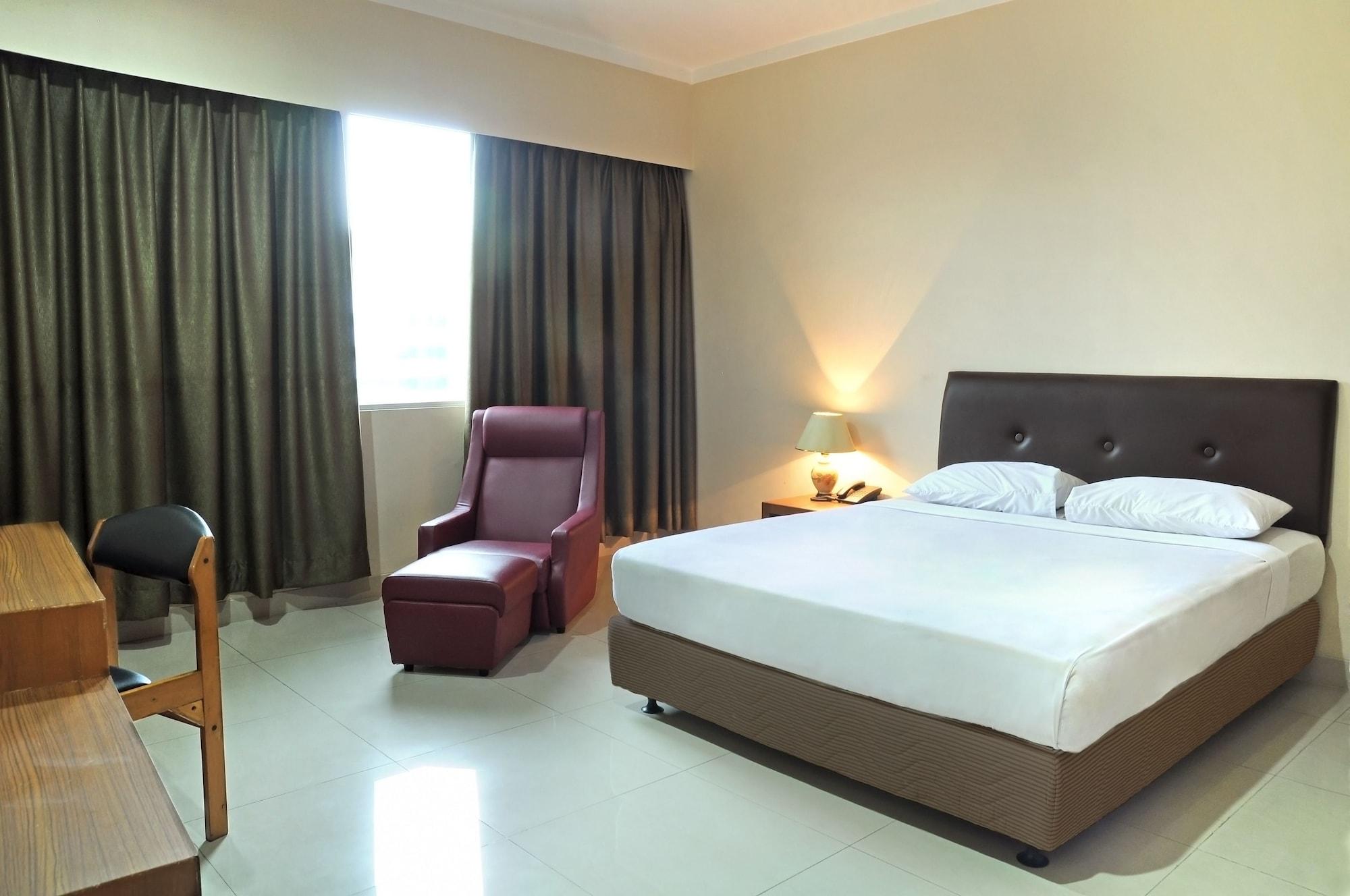 Hotel Banyuwangi Sintera Giacarta Esterno foto