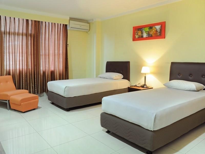 Hotel Banyuwangi Sintera Giacarta Esterno foto